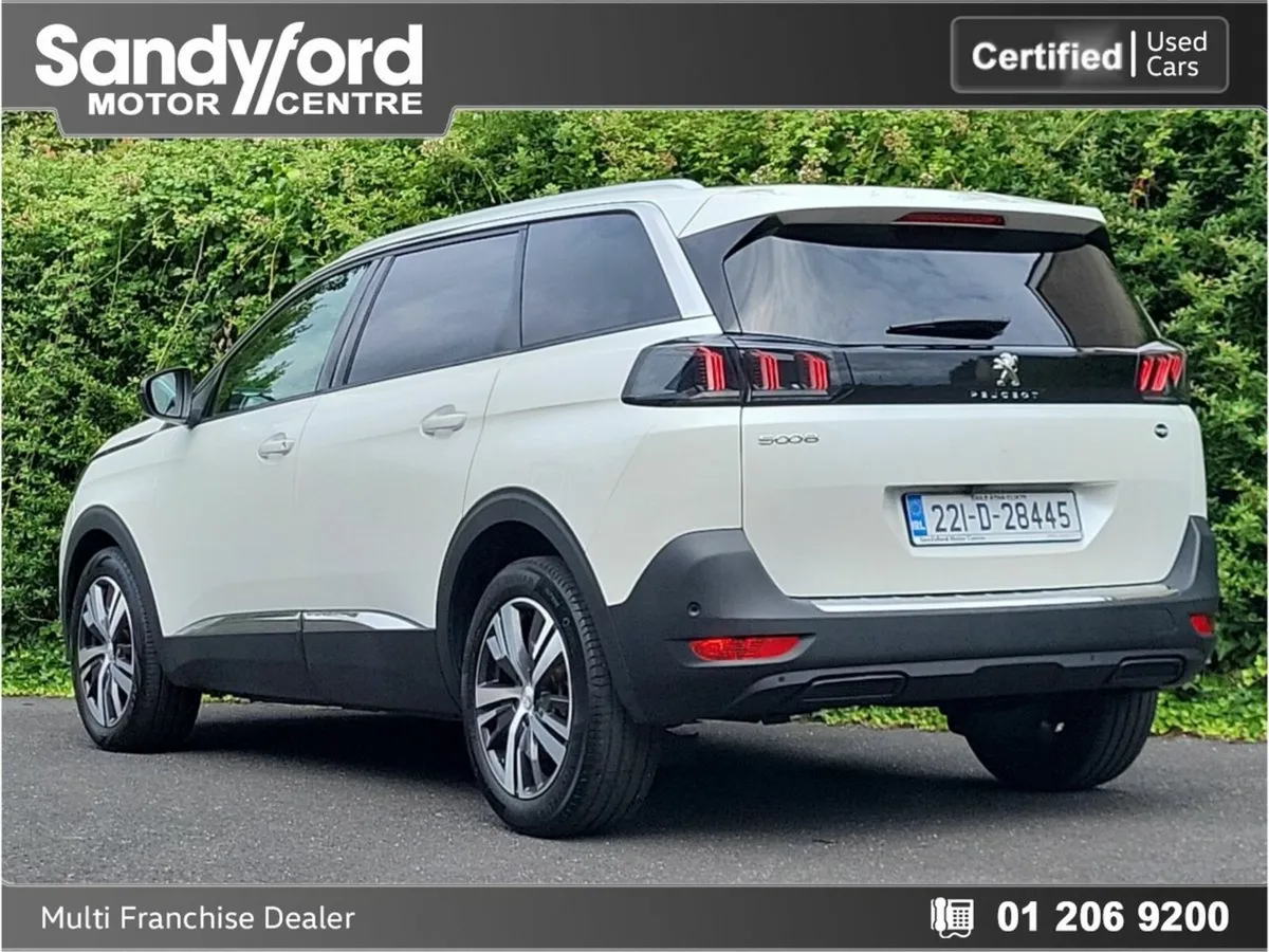 Peugeot 5008 1.5 BlueHDi 130bhp Allure**LOW KLMS** - Image 4