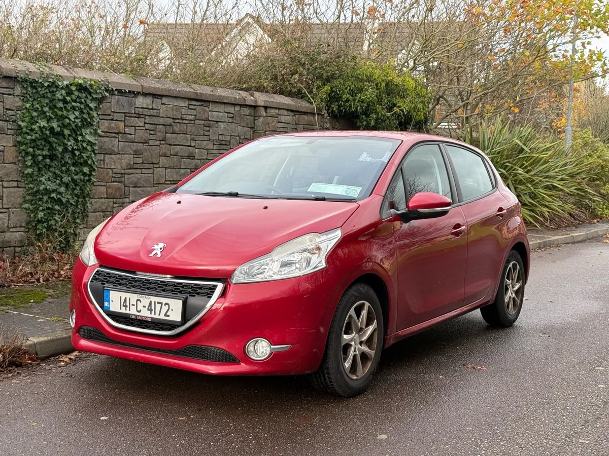 2014 Peugeot 208 *only 40k miles* - Image 3