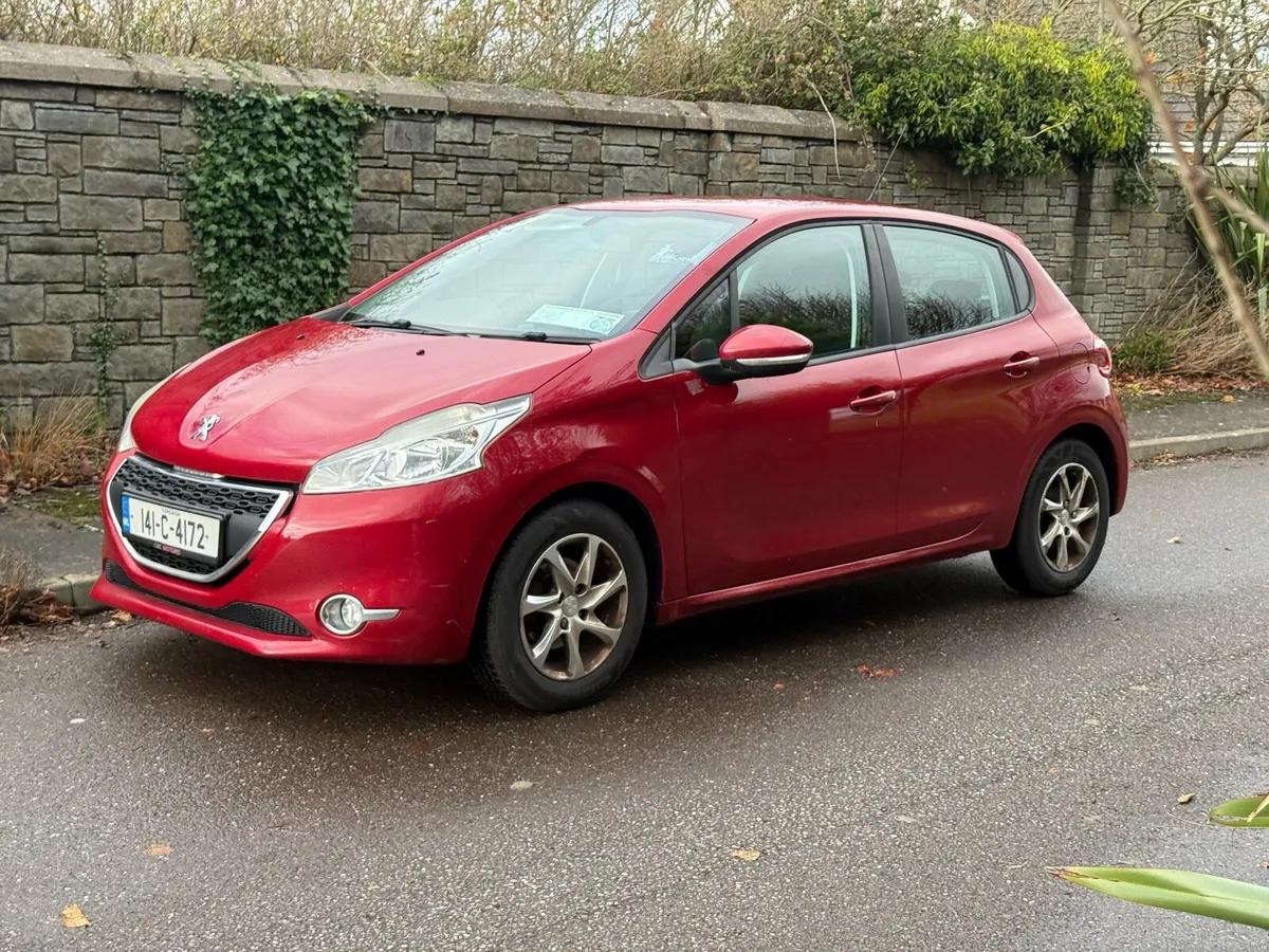 2014 Peugeot 208 *only 40k miles* - Image 4