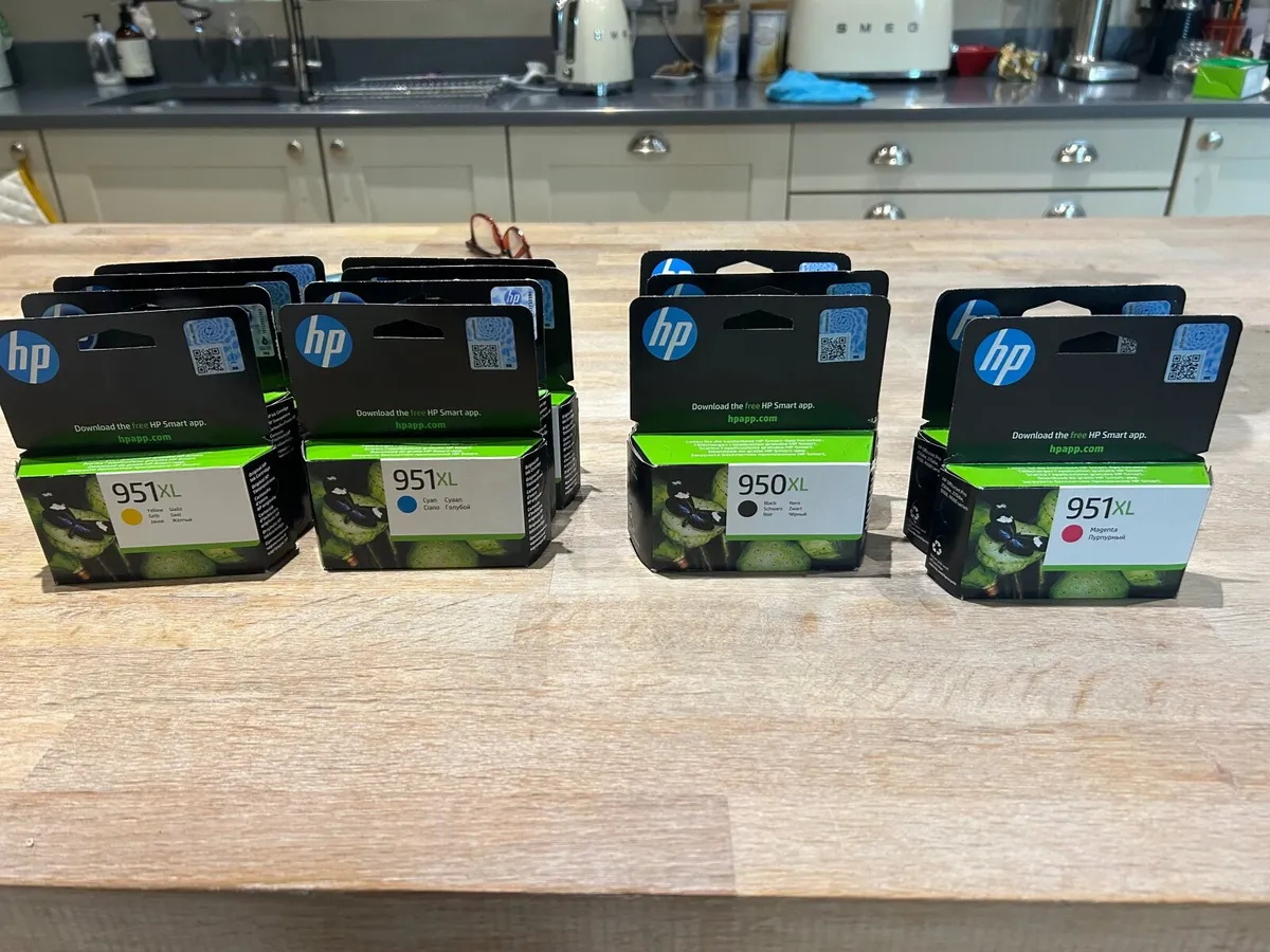 HP INK CARTRIDGES