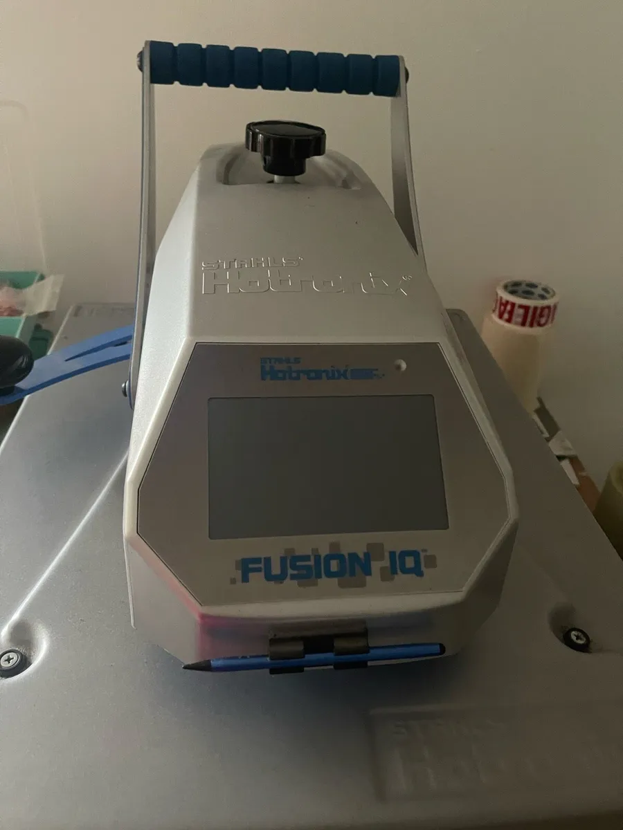 Stahls hotronix fusion heat press - Image 2