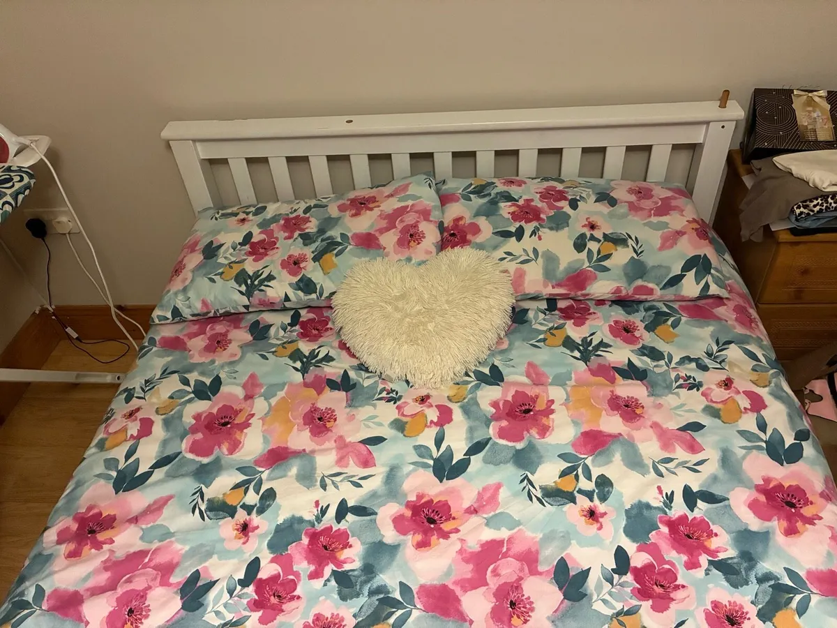 Double bed with mattress