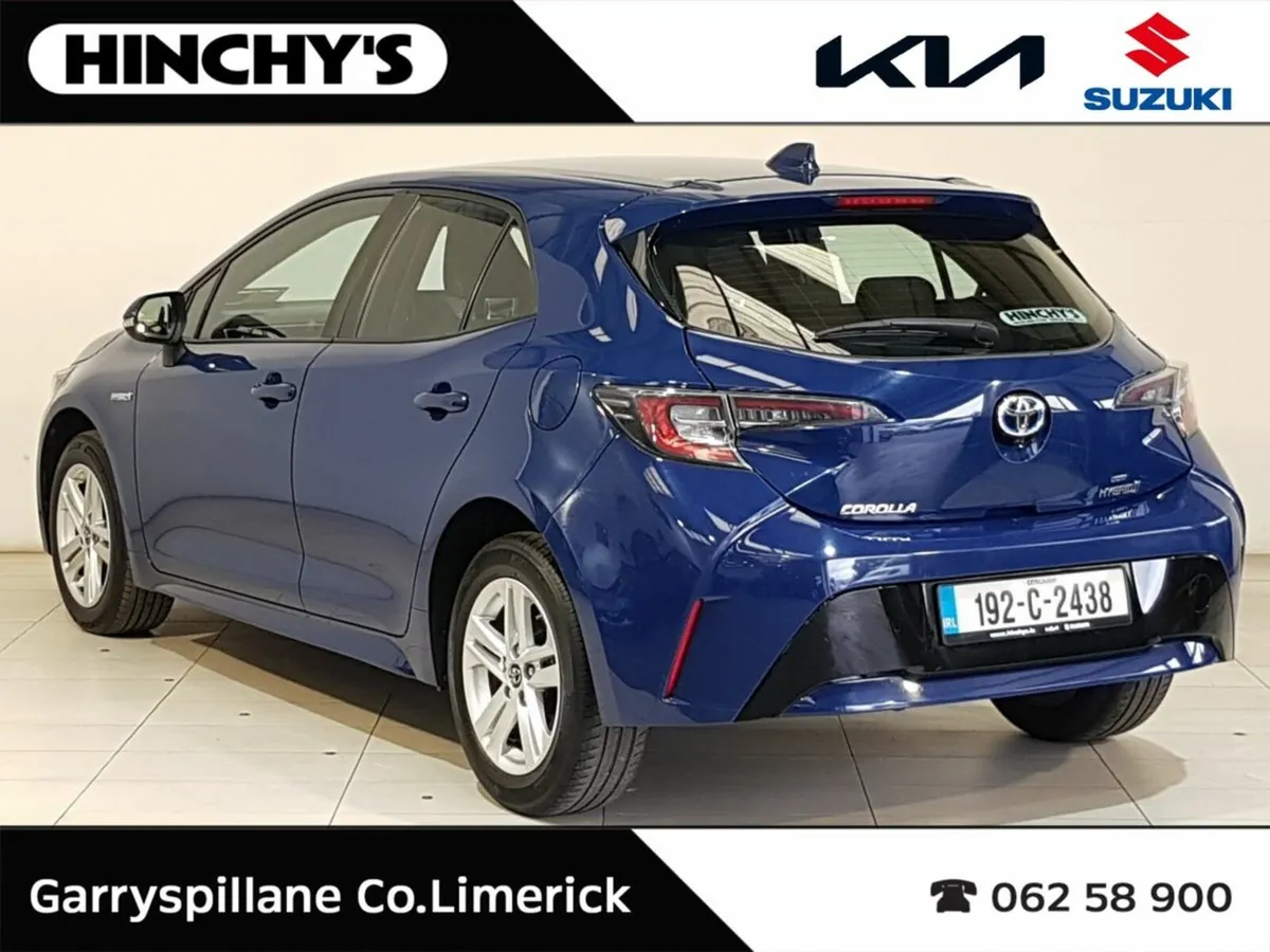 Toyota Corolla 1.8 Hybrid Luna Hatchback - Image 4