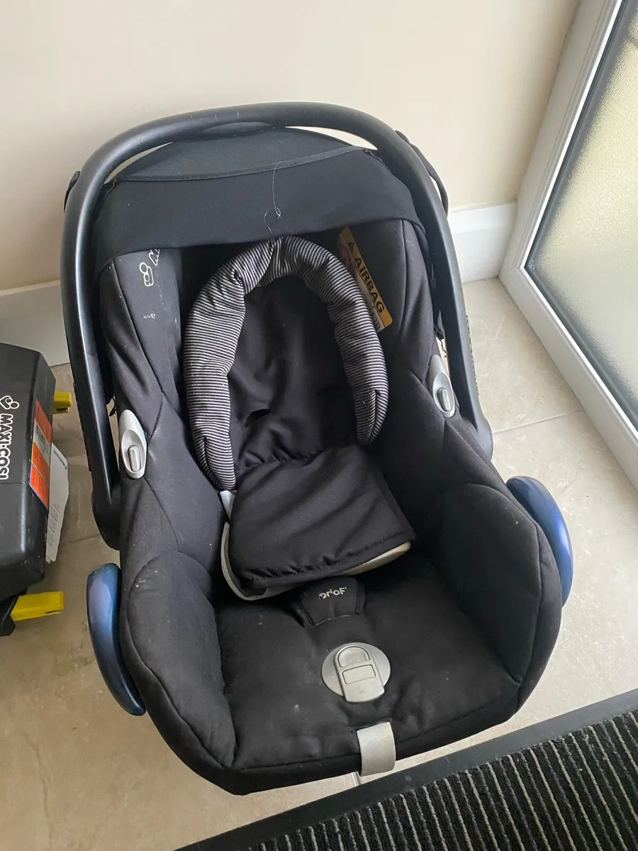 Car seat - Image 2