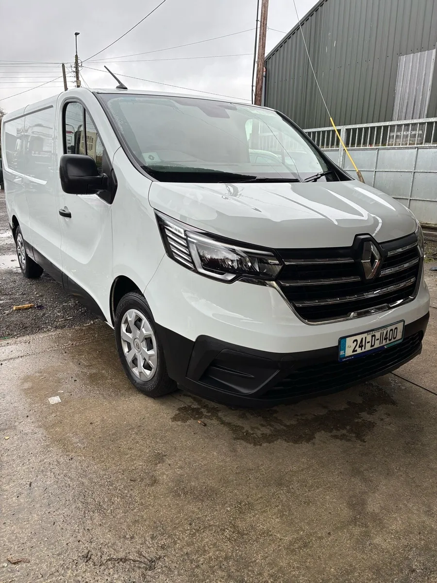 Renault traffic - Image 1