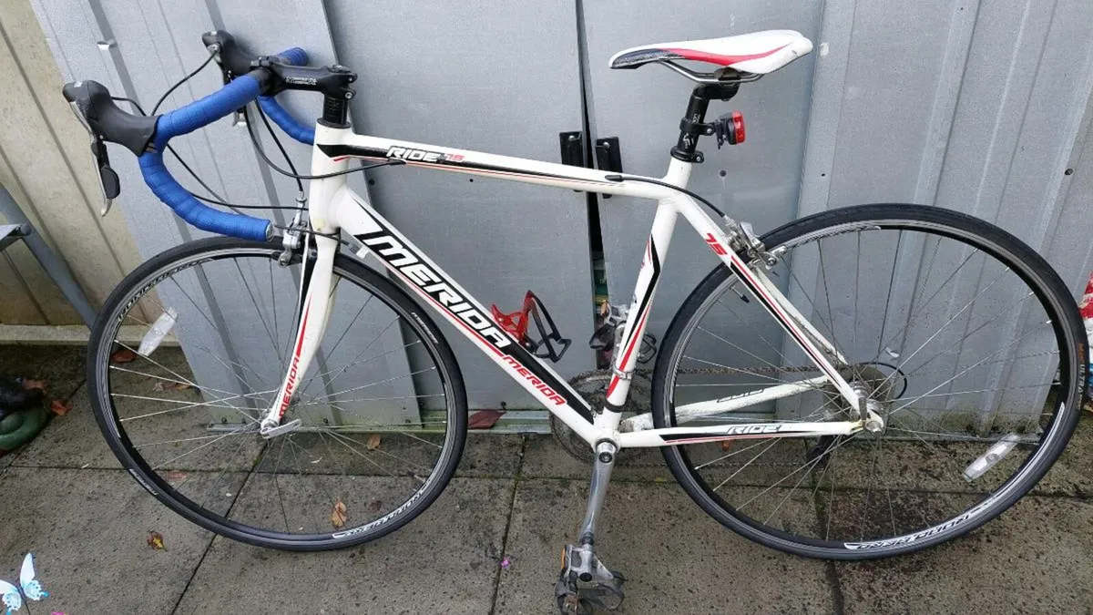 Merida Ride Road Bike - Image 4