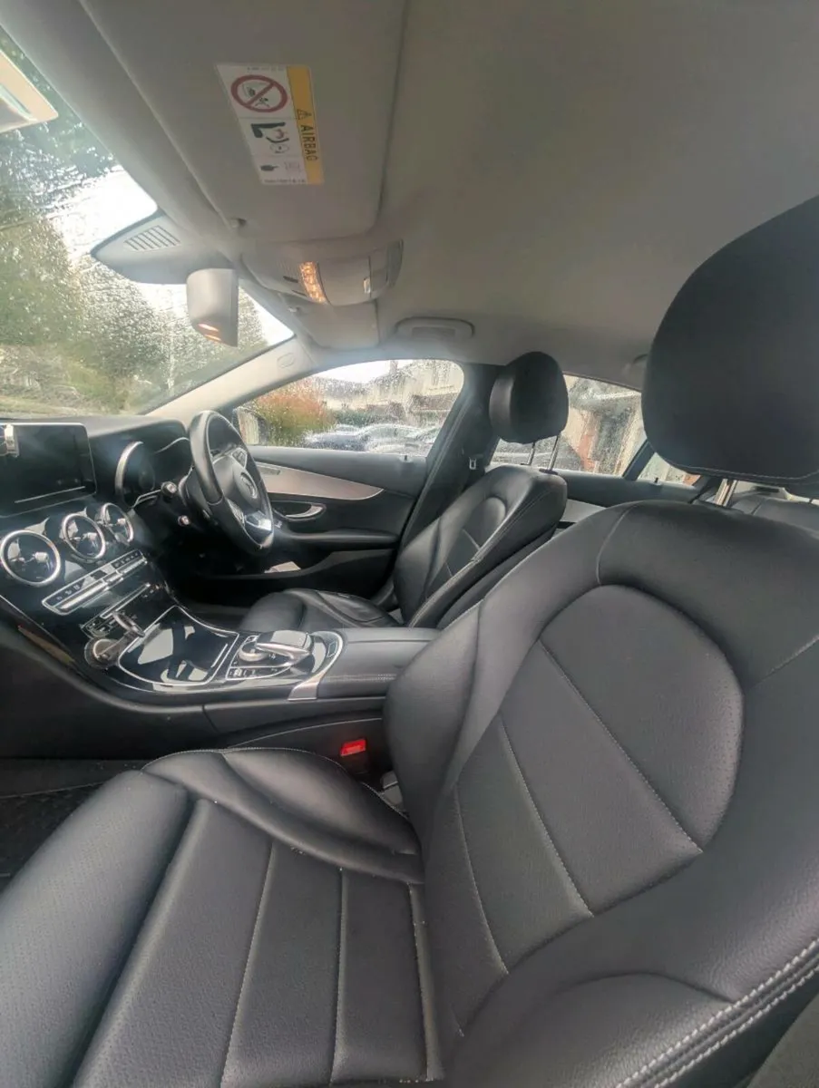 Mercedes C350e Sports - Image 2