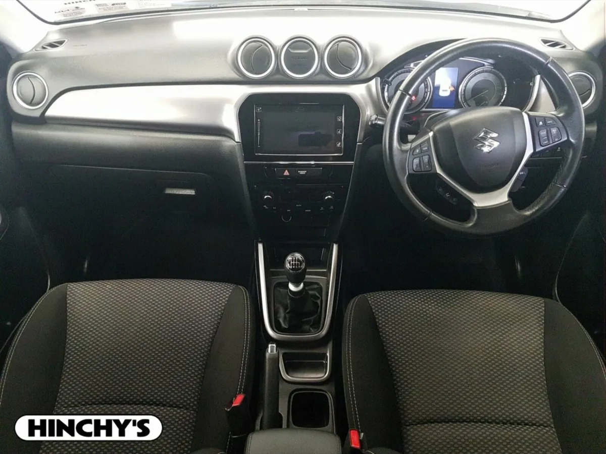 Suzuki Vitara 1.4 Hybrid SZ4 MT - Image 2