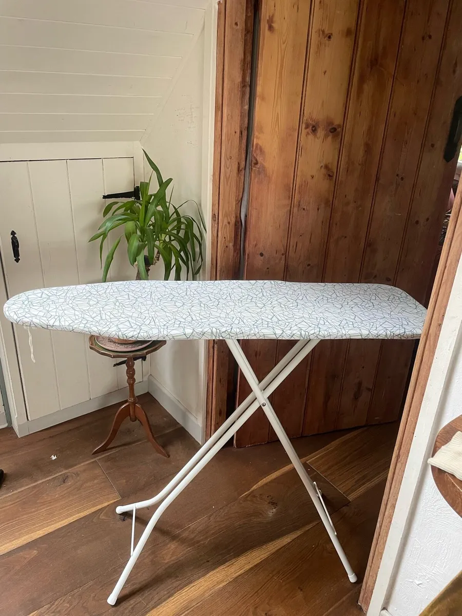 Iron board - Image 2