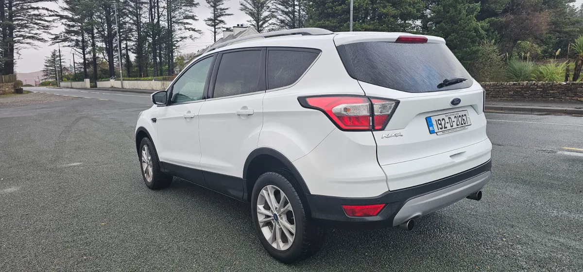Ford Kuga 1.5TDCi Titanium 2019 - Image 4