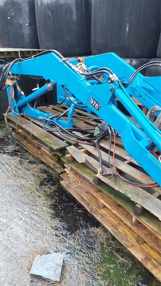 Tanco 978 Loader - Image 1