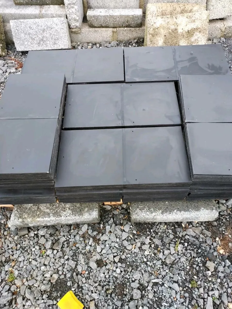 260 Roof slates - Image 2