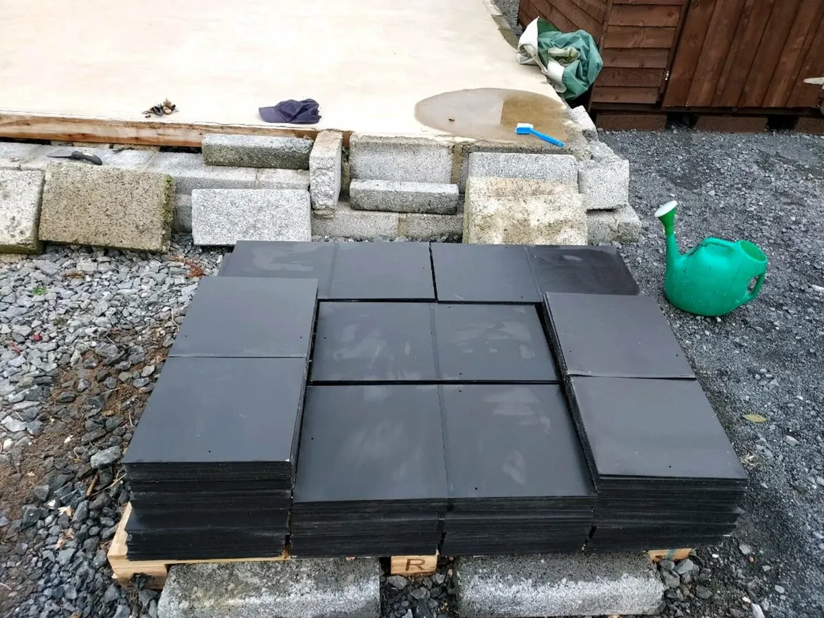 260 Roof slates - Image 3