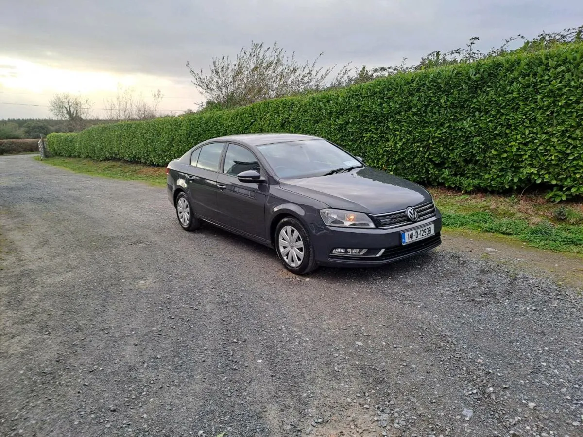 Vw Passat 2.0 TDI 6 Speed - Image 2