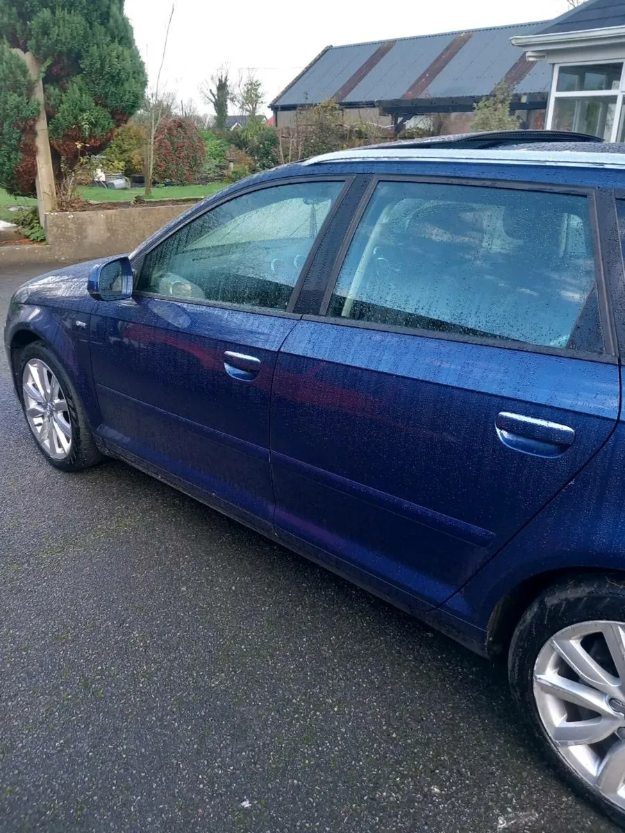 Audi A3 Sportback 2011 - Image 4