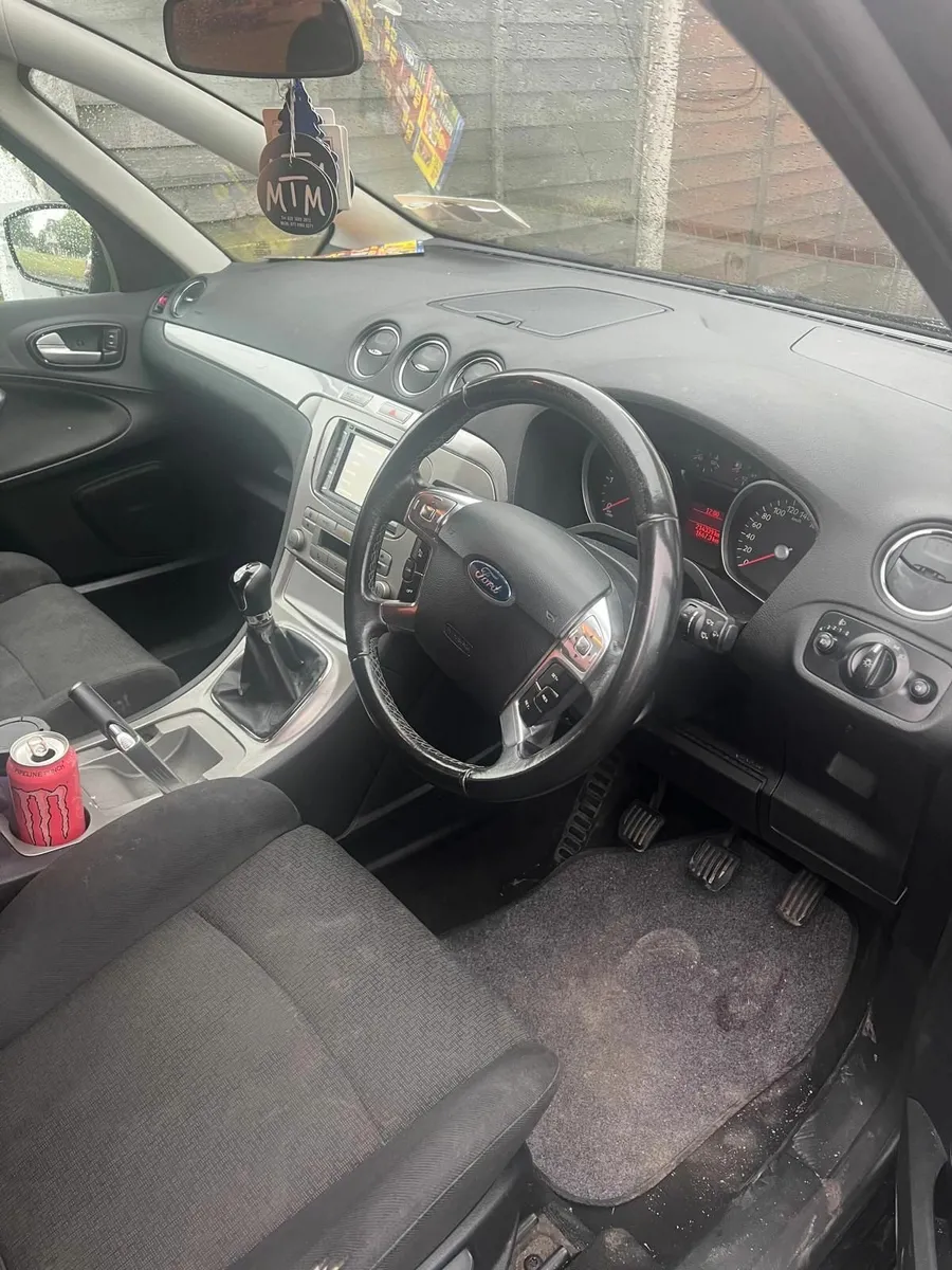 Ford S-Max 2008 - Image 2