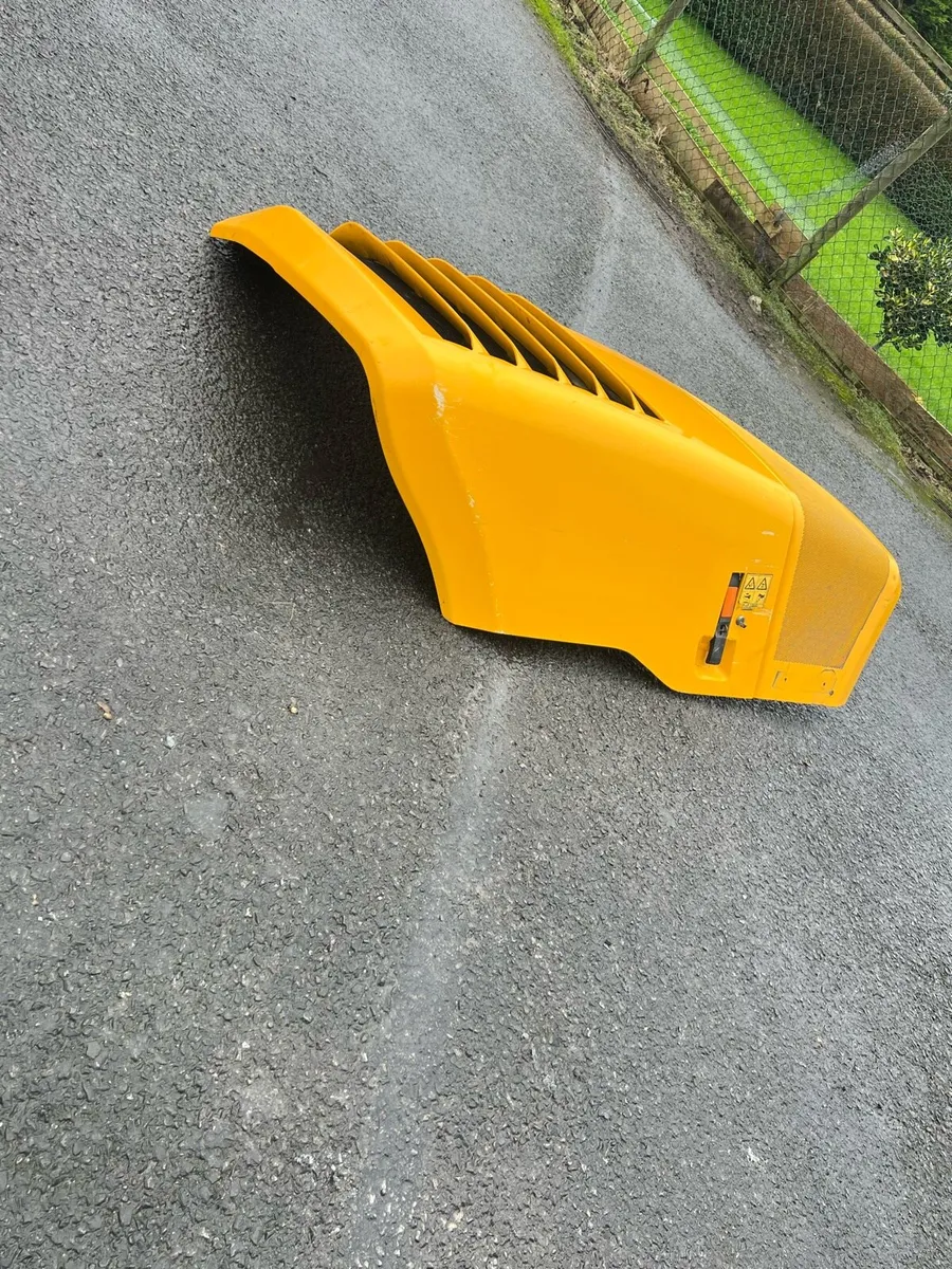 2021 jcb teleporter engine cover - Image 1