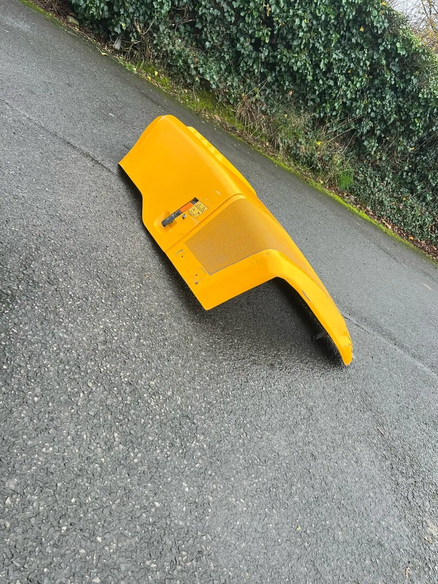 2021 jcb teleporter engine cover - Image 4