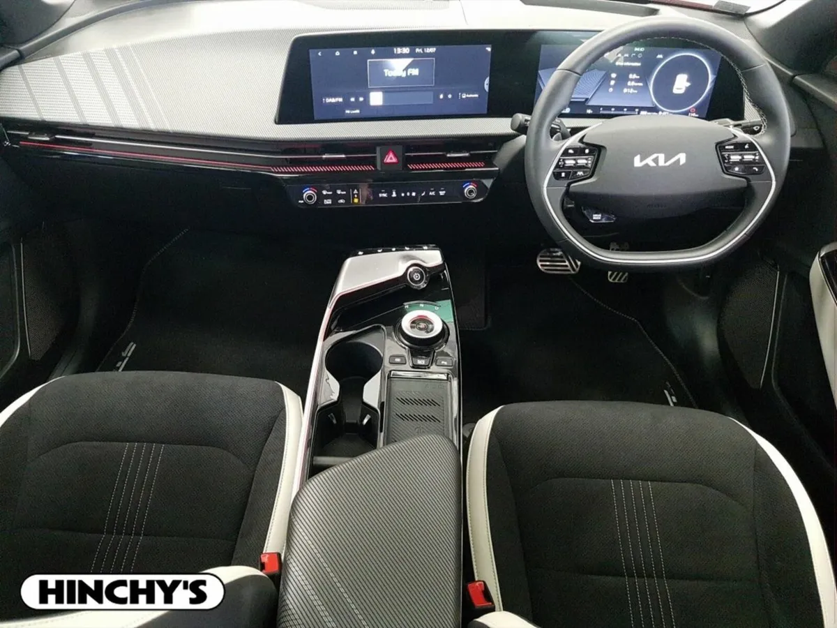 Kia EV6 GT LINE - Image 3