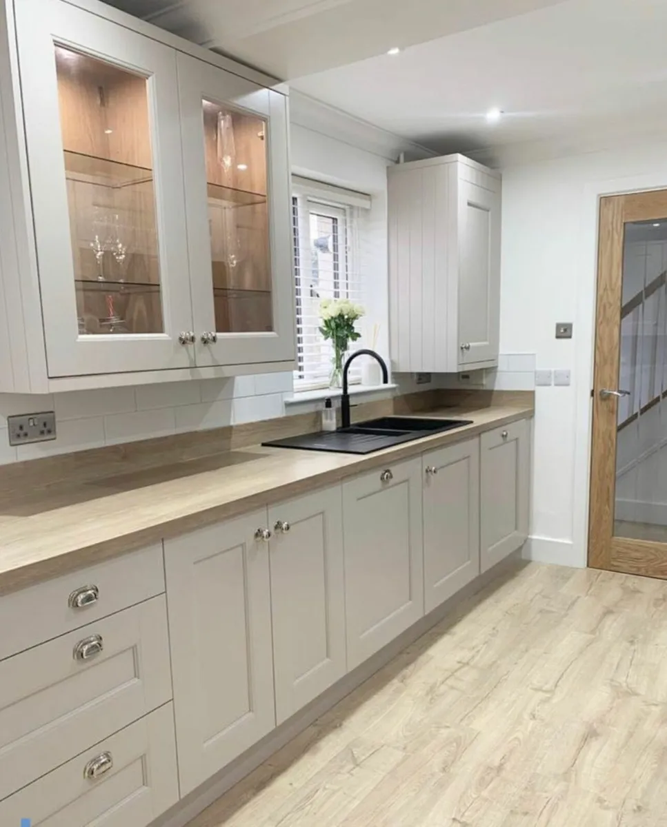 Brand new shaker kitchens - Image 4