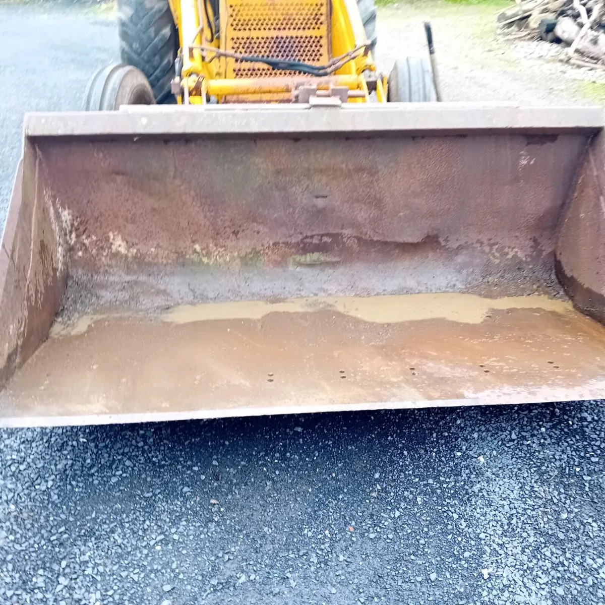 Loader bucket - Image 1