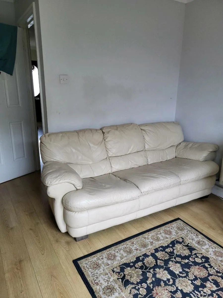 Three Seater Couch Leather - Image 1