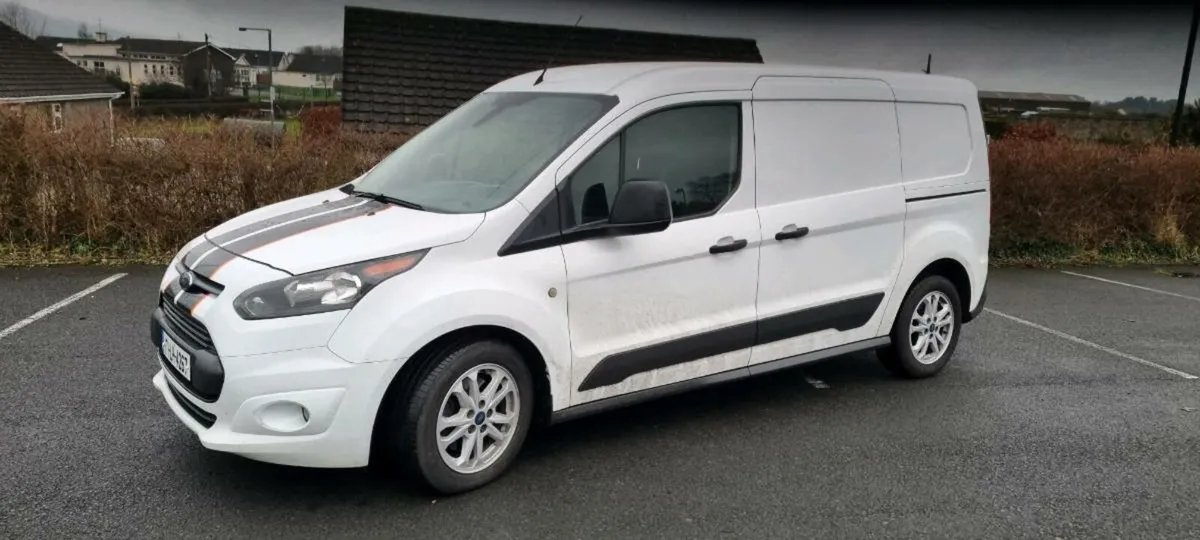 2017 Ford Transit Connect L2 210 Trend - Image 2