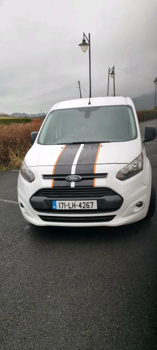 2017 Ford Transit Connect L2 210 Trend - Image 3