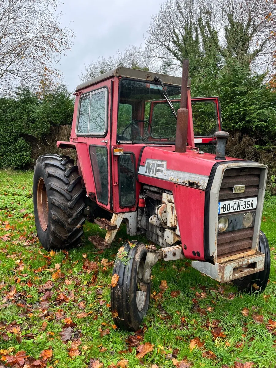 Massey Furgeson 590 - Image 1