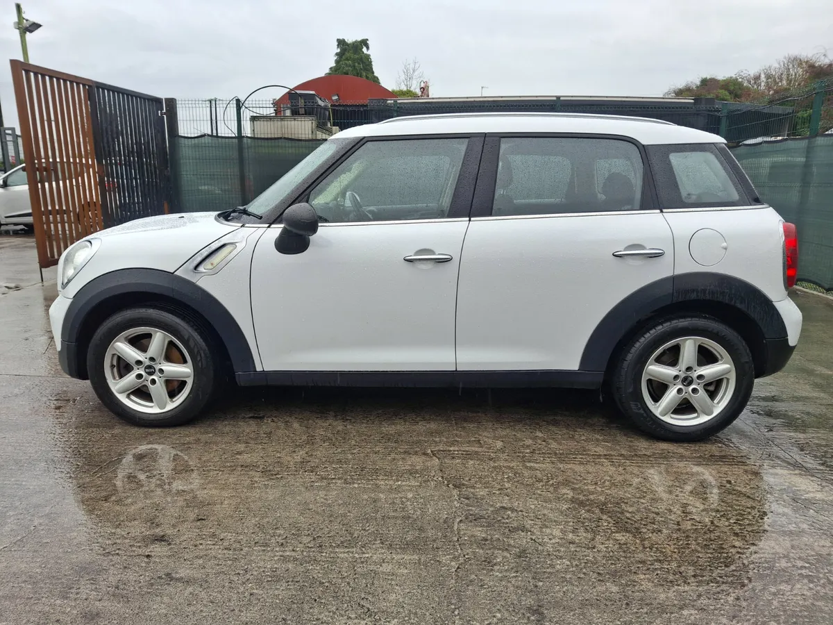 2014 Mini Countryman - Image 2