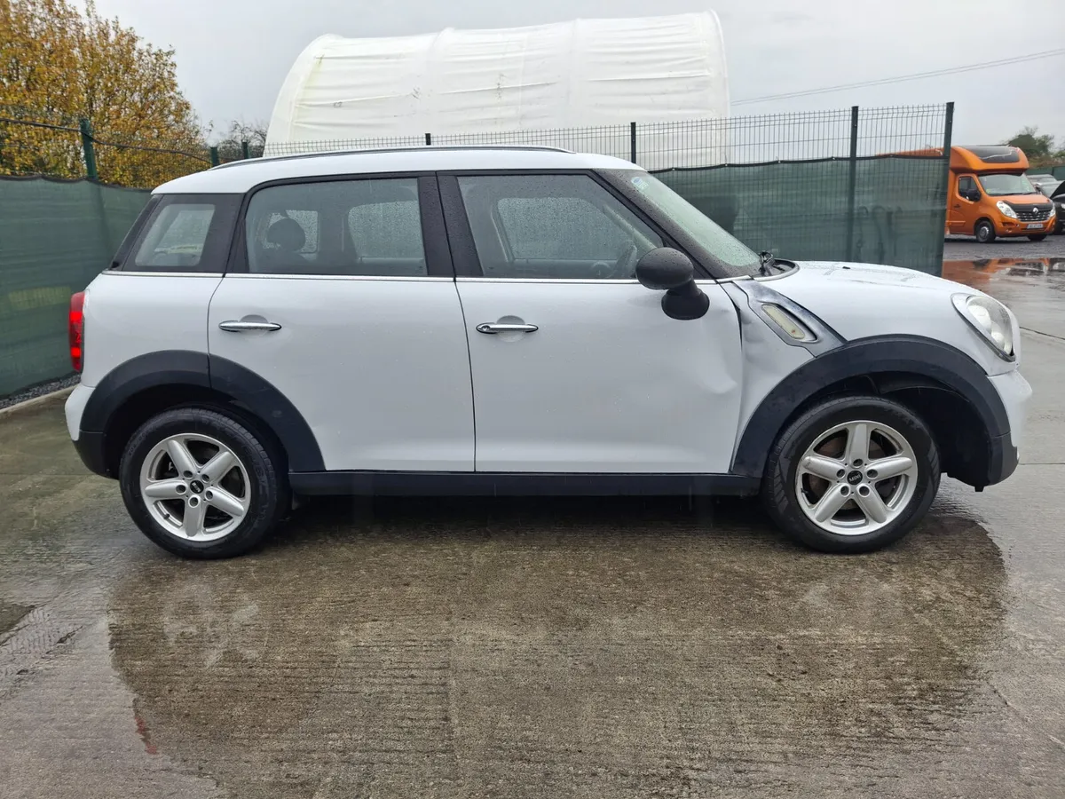 2014 Mini Countryman - Image 3