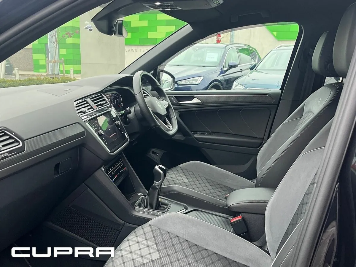 Volkswagen Tiguan ***SOLD*** 2.0 TDI 150HP R-Line - Image 4