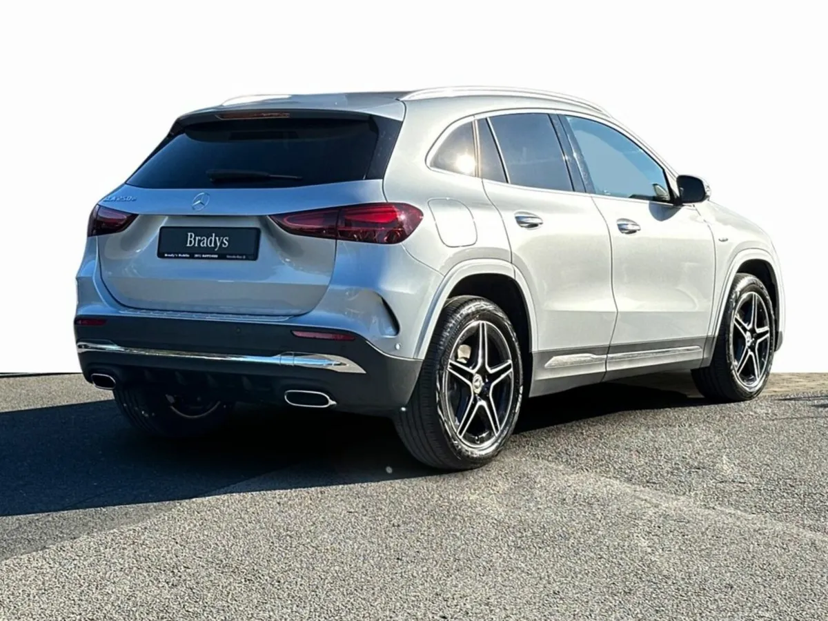 Mercedes-Benz GLA GLA 250e AMG--Plug In Hybrid--65 - Image 3