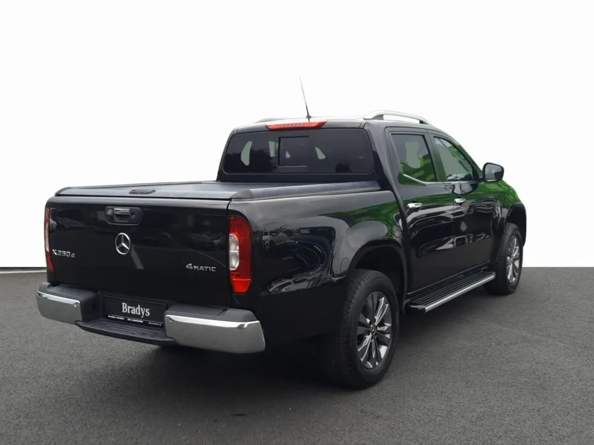 Mercedes-Benz X-Class X250d Power 4Matic Auto--Ver - Image 3