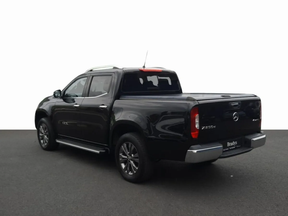 Mercedes-Benz X-Class X250d Power 4Matic Auto--Ver - Image 4