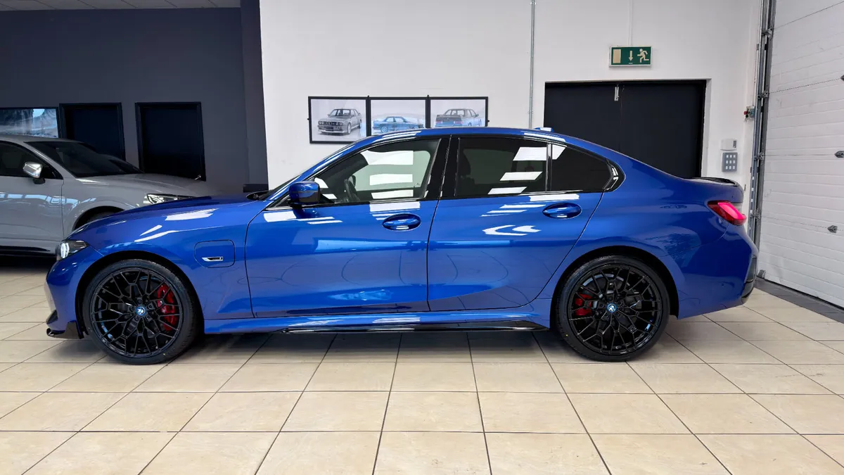 BMW 330E MSPORT PRO - Image 3