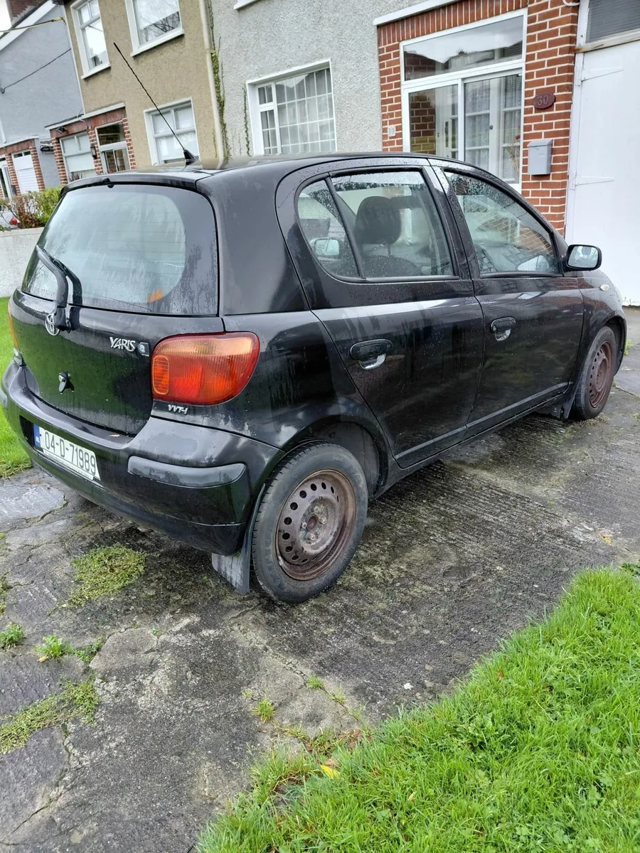 Toyota Yaris 2004 5 DR Hatchback 1.0 litre - Image 3