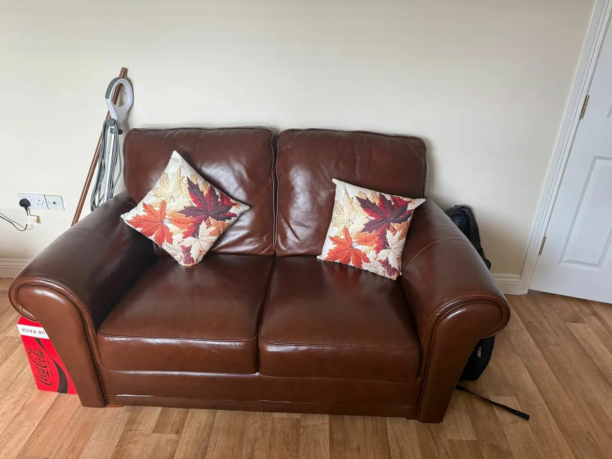 3&2 seater - Image 3