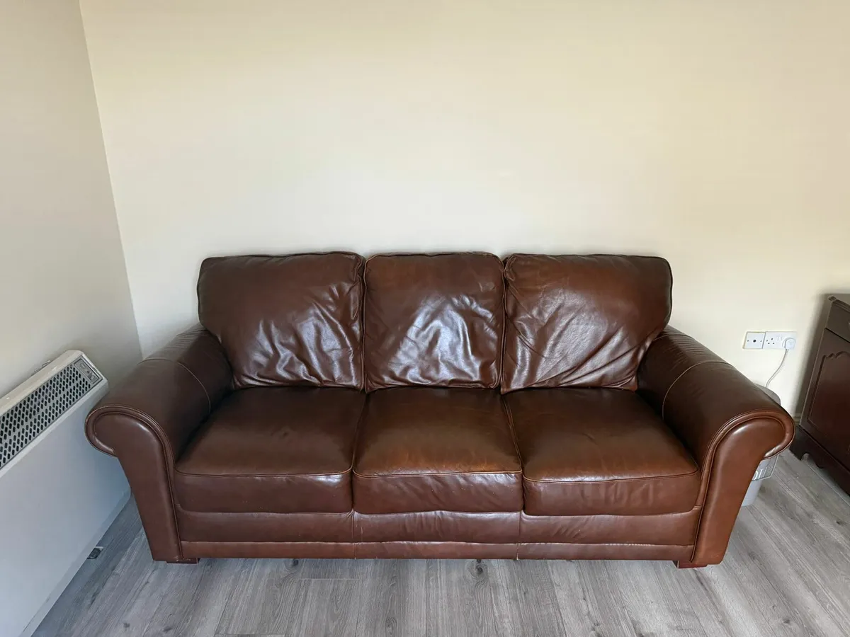 3&2 seater - Image 4