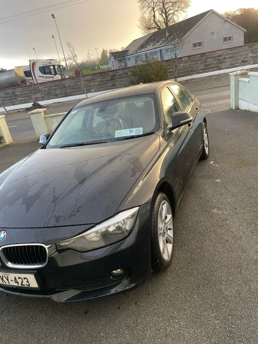 Bmw 3 series - Image 2