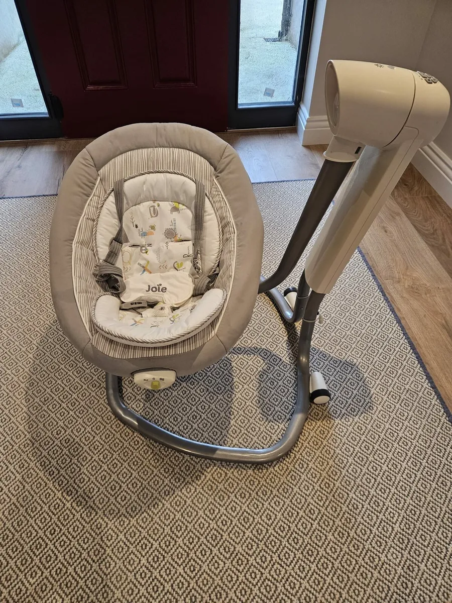 Joie swing chair, vibration, music and light incl - Image 1