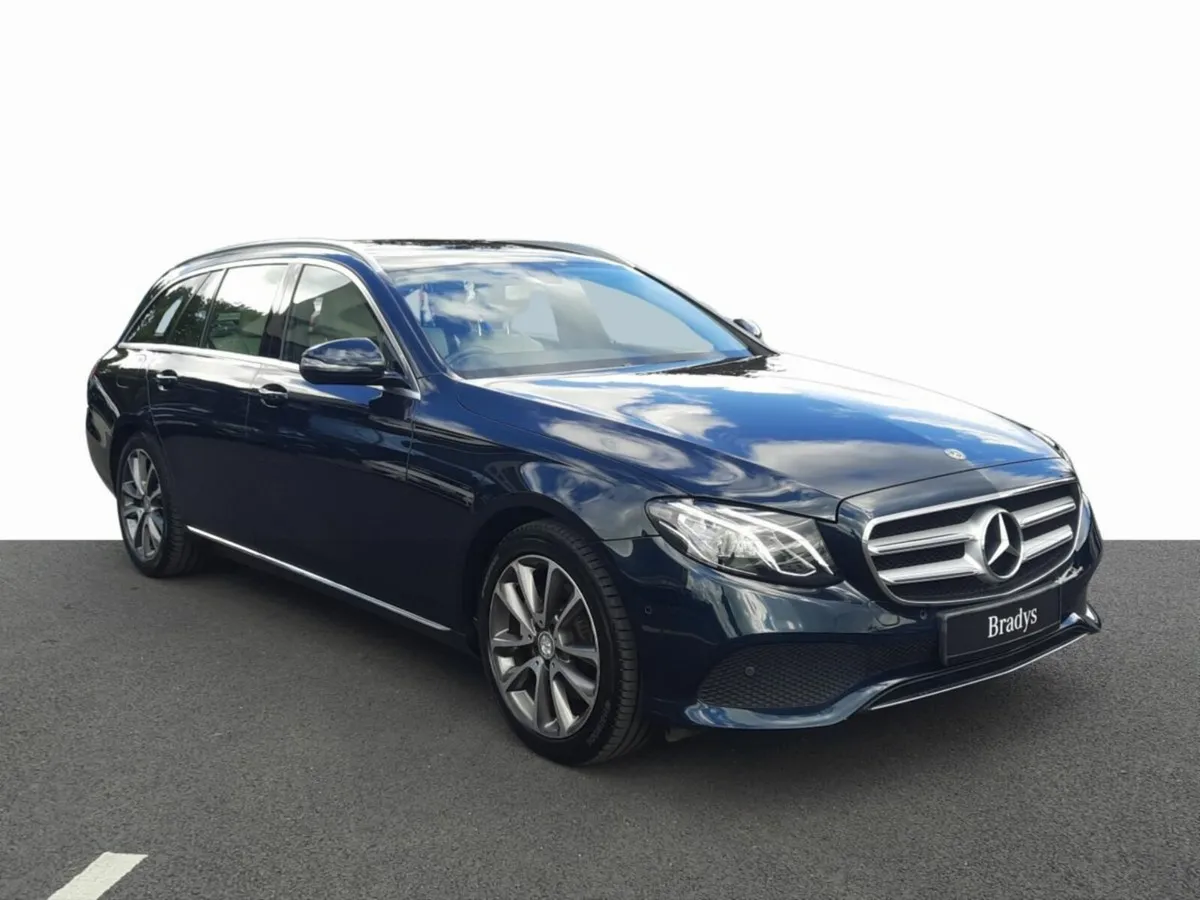 Mercedes-Benz E-Class E220d Avantgarde Estate--7 S - Image 3