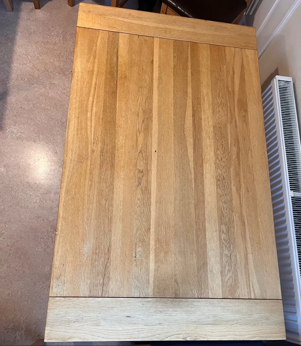 Solid wood dining table - Image 4