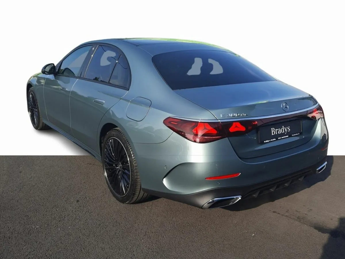 Mercedes-Benz E-Class ---SOLD--- - Image 4