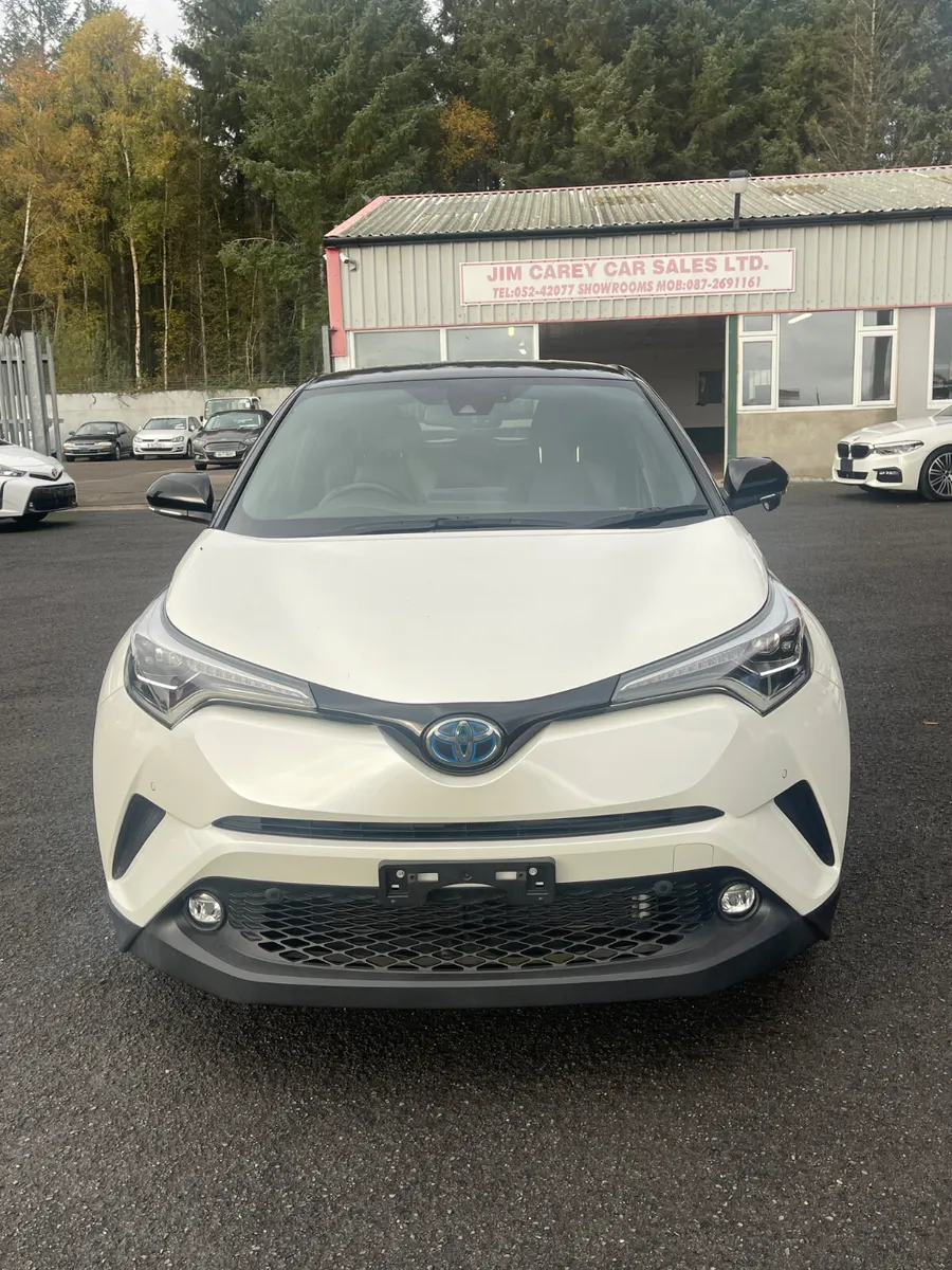 2019-2 Toyota C-HR - Image 2