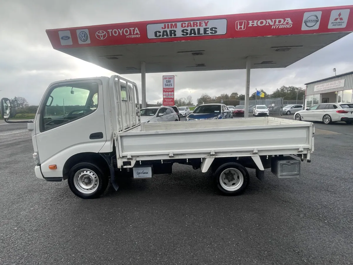 2018-1 Toyota Dyna - Image 4