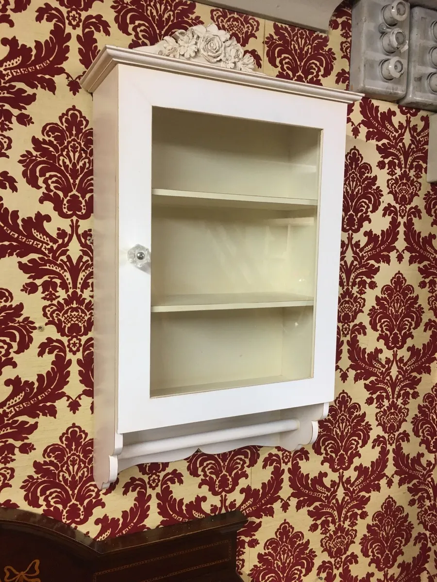 Bathroom Cabinet - Image 4