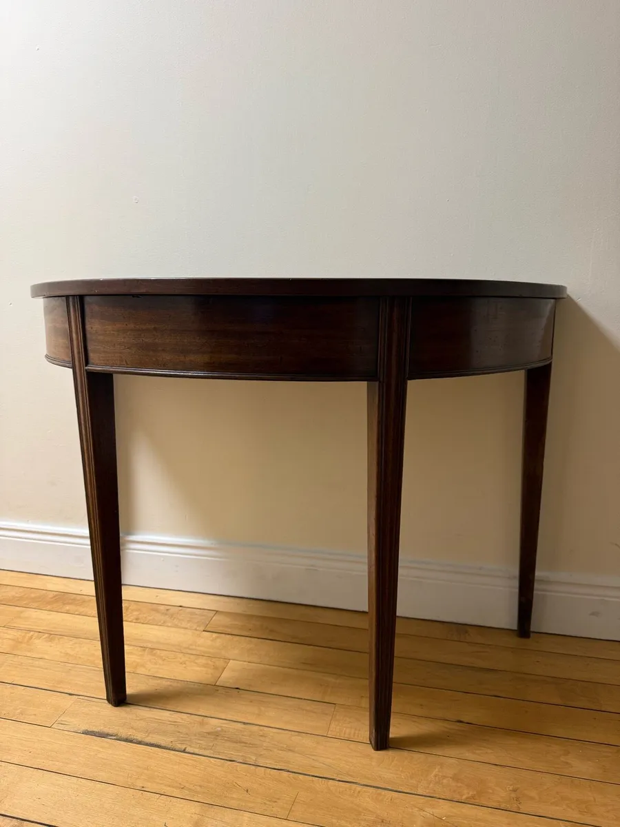 Half round antique table. - Image 1