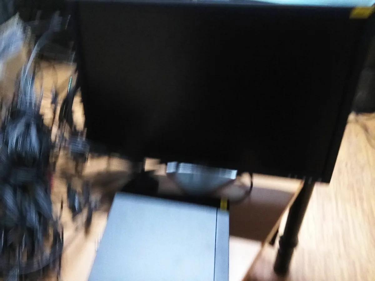 CCTV system, 3 camera, hard drive recording, - Image 1