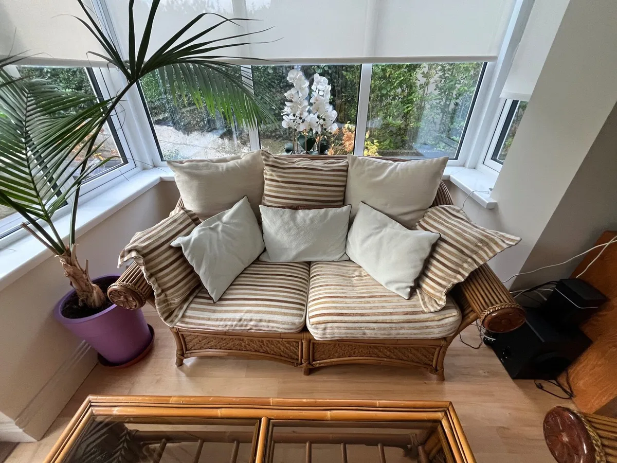 Rattan suite - Image 4